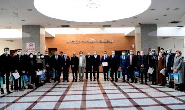 Büyükşehir Akademi İlk Mezunlarını Verdi