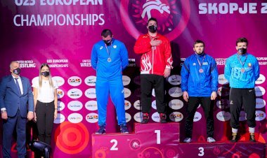 KSÜ Öğrencisi Milli Güreşçi Anıl Berkan Kılıçsallayan, Avrupa Güreş Şampiyonasından Altın Madalya İle Döndü.