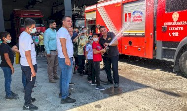 Kırmızı Baretliler Miniklerin Kahramanı Oldu