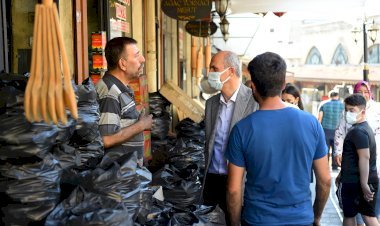 Başkan Okay’dan Demirciler Çarşısı Esnafına Ziyaret