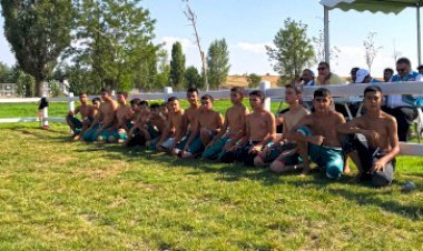 Geleneksel Güreşimiz Malazgirt'te