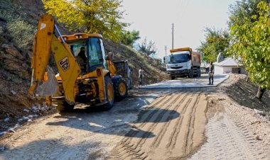 Kısıklı’da Yollar Büyükşehir’le Yenileniyor
