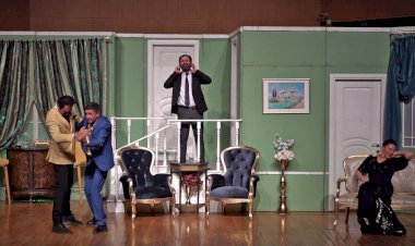 Tiyatro Oyunu Büyük Beğeni Topladı