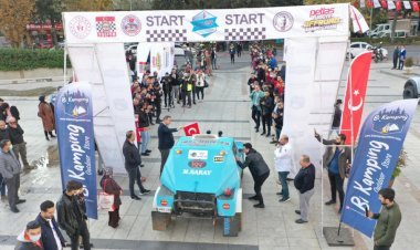 Dev Araçlar Kahramanmaraş’ta Marşlara Bastı