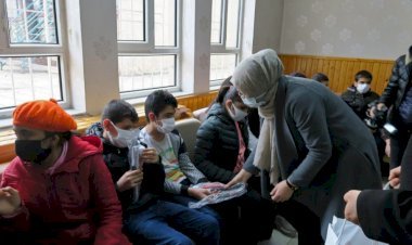 Büyükşehir’den Görme Engelliler Okuluna Ziyaret