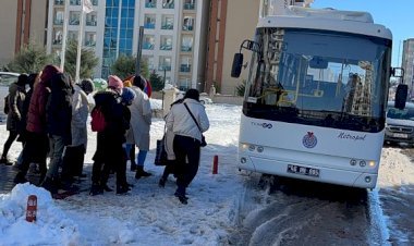 Üniversitemiz Öğrencilerine Sınav Döneminde Ücretsiz Ring Seferleri Başladı