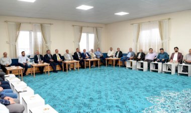 Başkan Güngör İş İnsanlarıyla Bir Araya Geldi