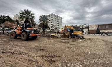 Geçici Barınma Alanları ve Esnaf Çarşılarının Altyapısı Hazırlanıyor