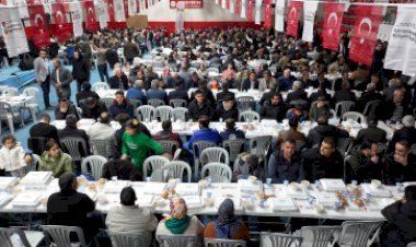 Andırınlılar Büyükşehir’in İftar Sofrasında Buluştu