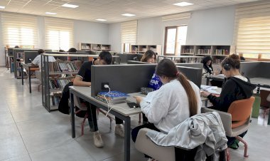 Büyükşehir’in Gençlik Merkezinde Hem Ders Çalışma Hem Sosyalleşme İmkânı