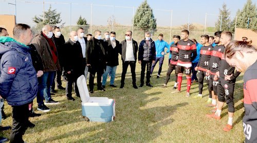 Vali Coşkun’dan, Kahramanmaraşspor Oyuncularına Moral Ziyareti