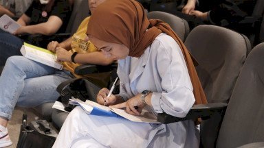 Akademi’de Yeni Medya ve İletişim Eğitimleri