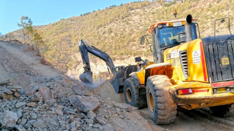 Büyükşehir Yavşan Yaylası’na Yeni Yol Açıyor