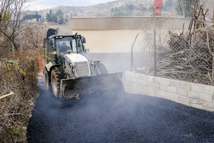 Dulkadiroğlu’ndan Peynirdere’de Asfalt Çalışması