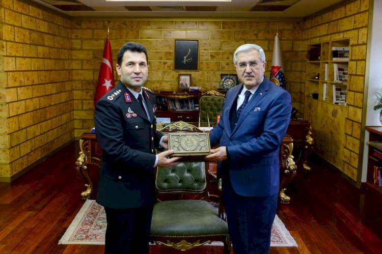 Kahramanmaraş İl Jandarma Komutanı Özdurhan, Üniversitemiz Rektörü Prof. Dr. Niyazi Can’ı Ziyaret Etti