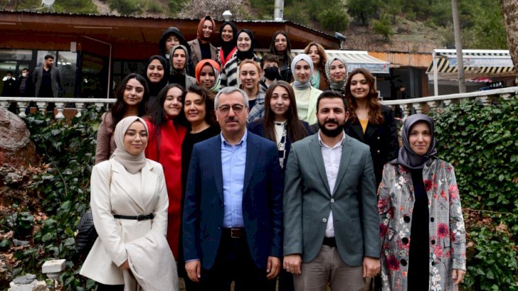 Başkan Güngör Kadın Meclis Üyeleriyle Buluştu