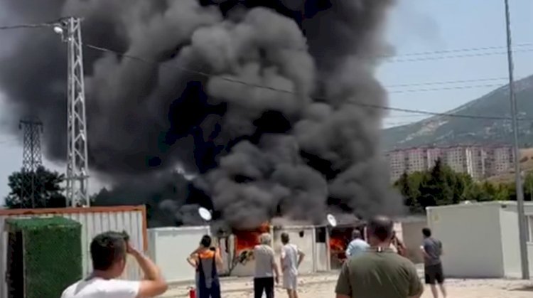 Kahramanmaraş’ta Konteyner Kentte Korkunç Yangın