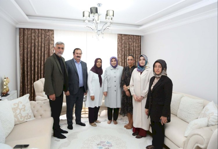 Dr. Selma Ünlüer Hanımefendi Koruyucu Aileyi Ziyaret Etti